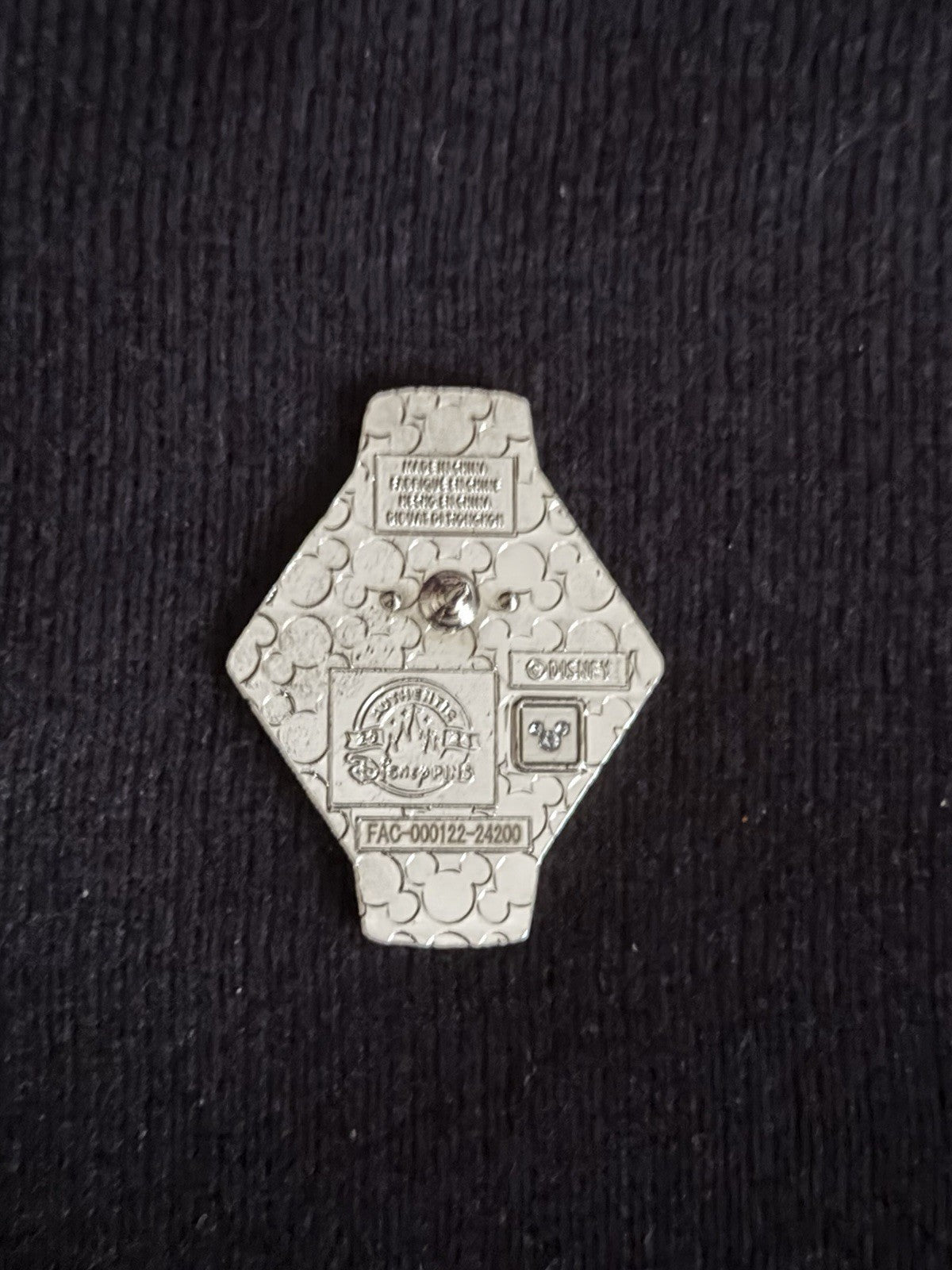 Disney Parks 2024 Alice In Wonderland QUEEN OF HEARTS LANTERN Mystery Pin
