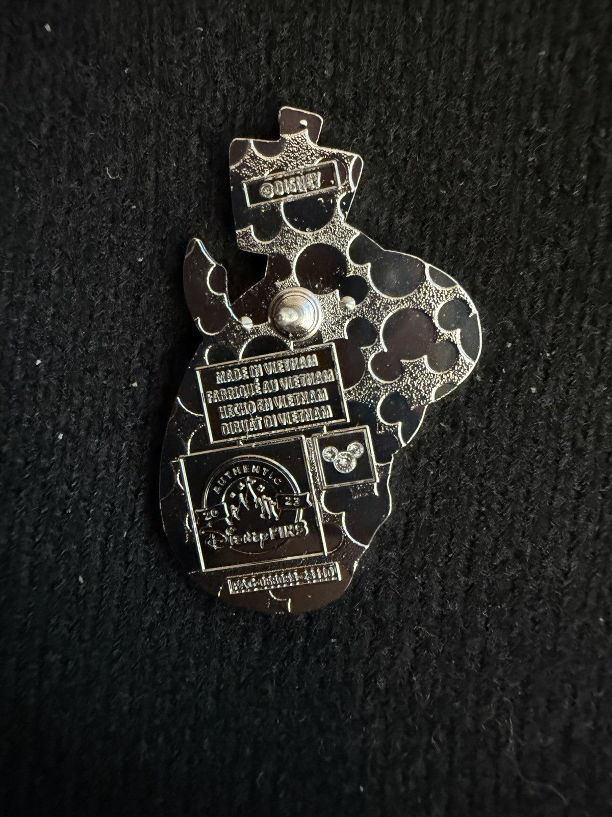 Disney Mickey Mouse Pirates of the Caribbean Starter Set 2023 Pin Authentic