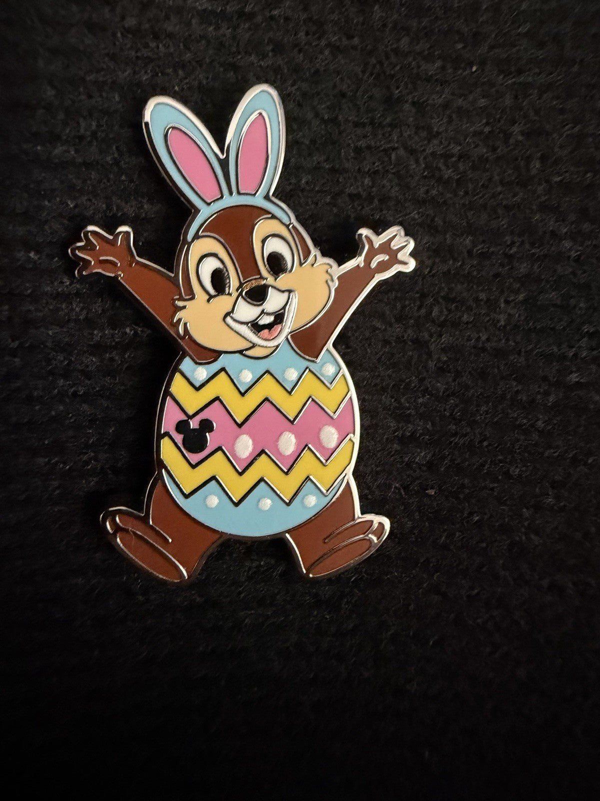 Disney WDW Hidden Disney 2026 Chip Easter Holiday Trading Pin New
