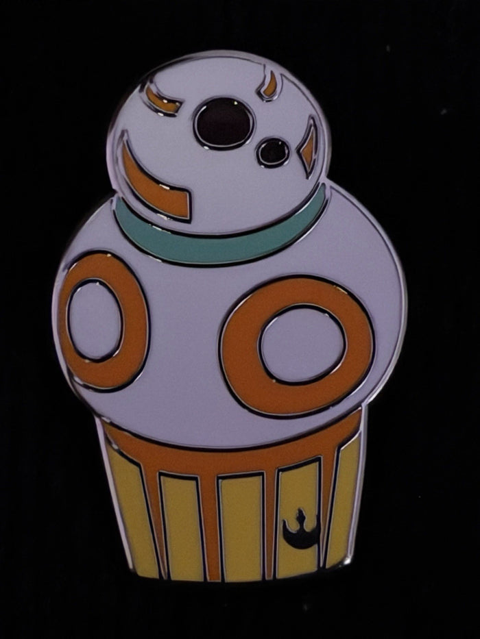 Hidden Disney Pin 2025 WDW Wave B Treats Star Wars BB-8 Droid Cupcake