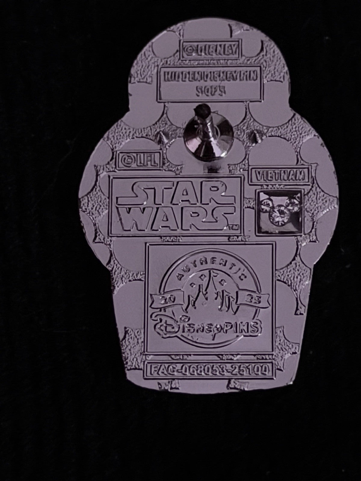 Hidden Disney Pin 2025 WDW Wave B Treats Star Wars BB-8 Droid Cupcake